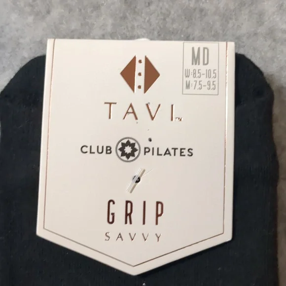Tavi club pilates grip savvy Lot Of  3 socks evergreen challenge W Sz M NWT - Picture 7 of 7